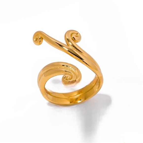 Jewelry - NEW ✨ Gold Swirl Open Ring Stainless Steel